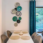 Pine Ridge Terrace - Tampa Gardens Apartamento Braşov