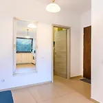 Pine Ridge Terrace - Tampa Gardens *