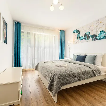 Apartment Pine Ridge Terrace - Tampa Gardens Brasov