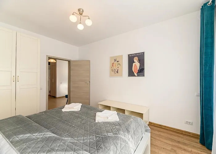 Pine Ridge Terrace - Tampa Gardens *